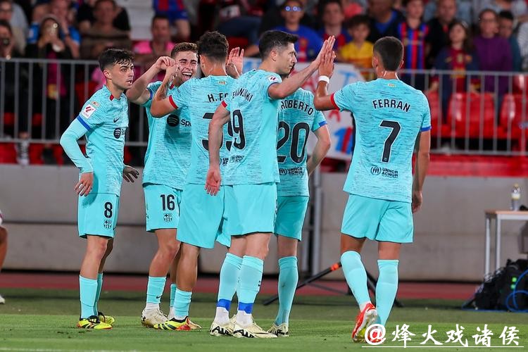 欧冠-费尔明梅开二度莱万进球 巴萨客场赢球 欧冠-费尔明梅开二度莱万进球 巴萨客场赢球